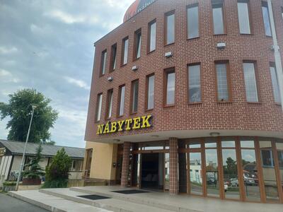 IKA nábytek Chrudim 1